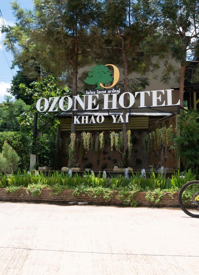 Ozone Hotel Khao Yai Mu Si Esterno foto